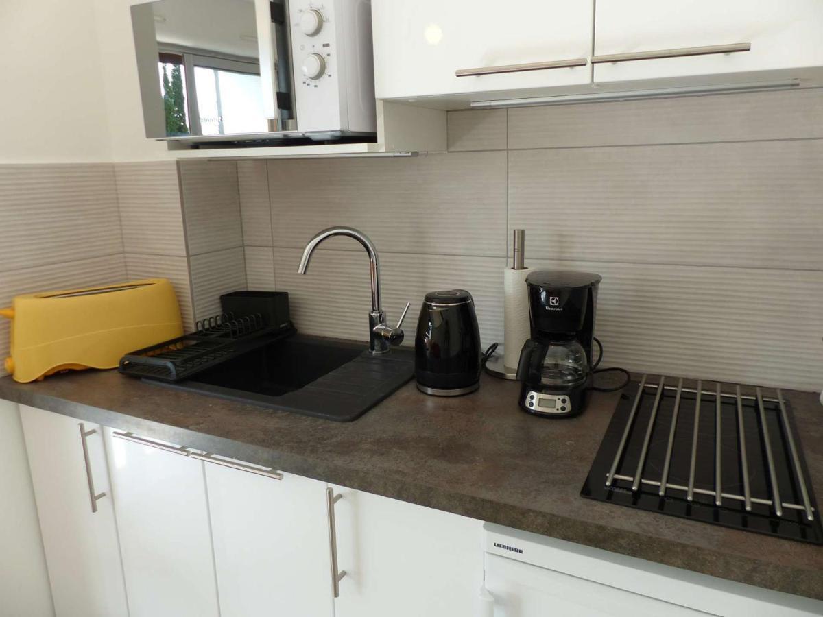 Studio Le Lavandou, 1 pièce, 2 personnes - FR-1-308-110 Esterno foto